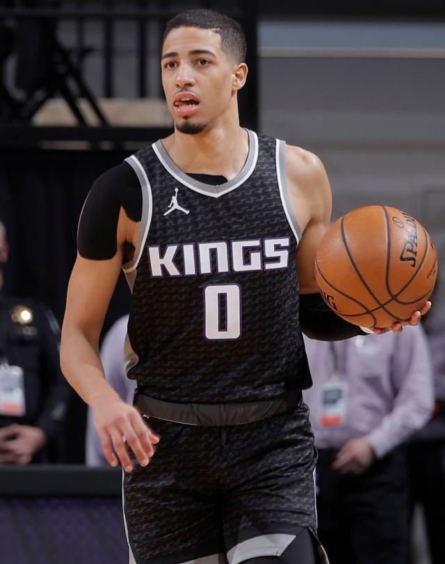 开云体育-助攻失误比超保罗 真实命中率赛小卡!国王挖到宝